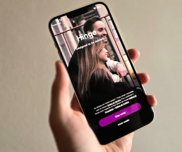 Hinge : trouvez votre partenaire idéal